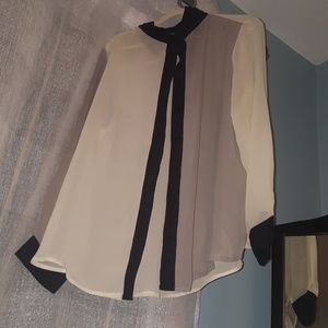 Color block long sleeve shirt